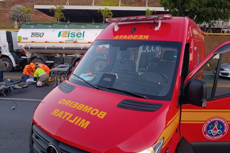 Motociclista fica ferido após colisão com caminhão na BR-381, em João Monlevade