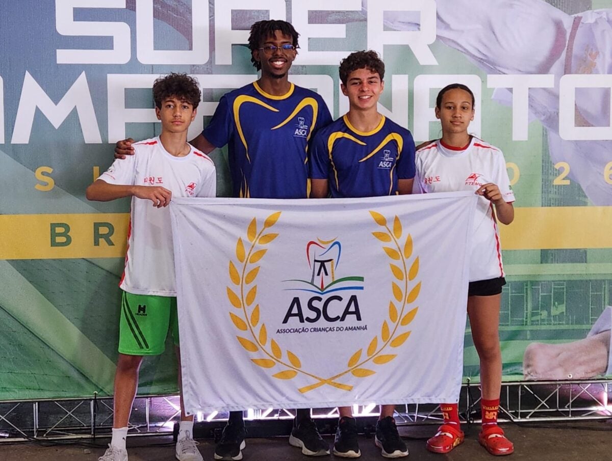Atletas de Itabira sobe ao pódio do Super Campeonato Brasileiro de Taekwondo