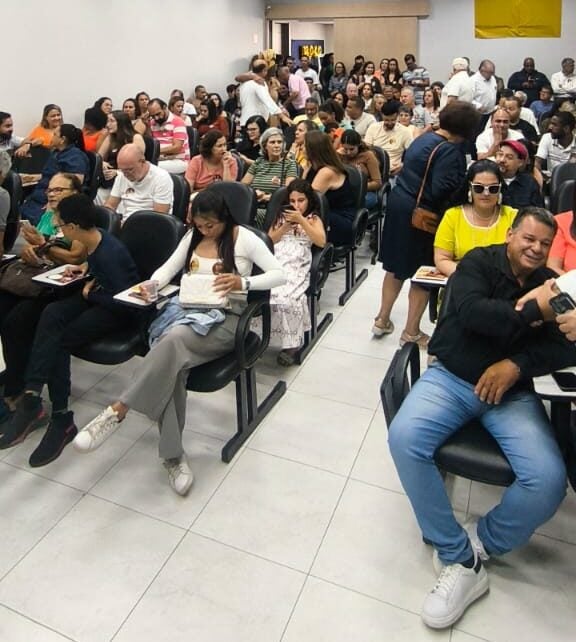 Áurea Carolina, Raquell Guimarães e Núbia City lançam candidaturas em Itabira