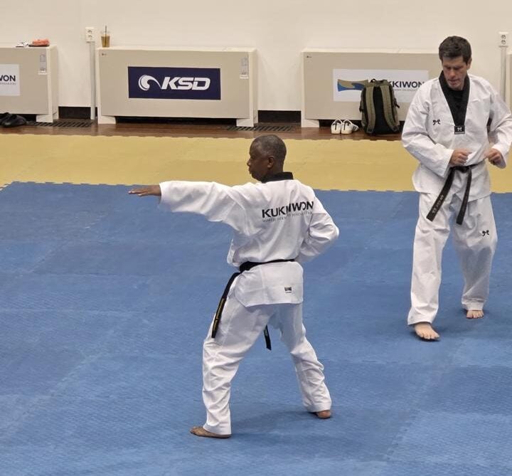Após 47 anos no Taekwondo, Martinho Alvarenga busca reconhecimento internacional do 8º Dan na Coreia do Sul