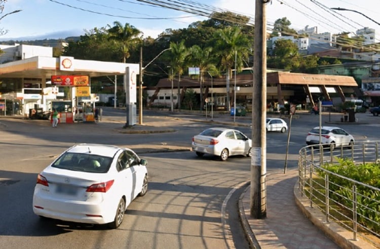 Serviço da Cemig provoca interdição parcial na rua Juca Machado nesta sexta-feira e no domingo