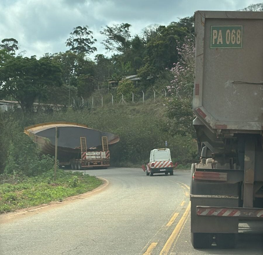 Transporte de báscula deixa trânsito lento em rodovias de Itabira nesta segunda-feira; saiba mais
