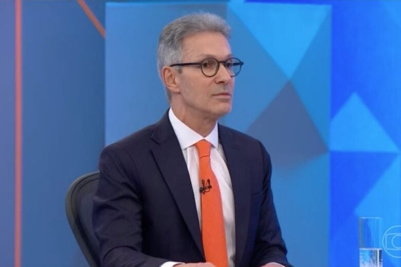 Em debate na Globo, Zema diz ser contra obrigatoriedade de vacina e promete anistiar Bolsonaro se eleito