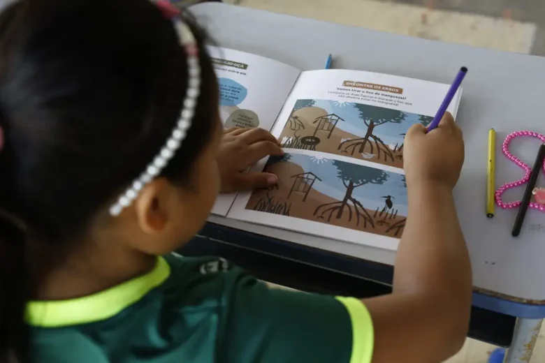 Itabira avança na criação de programa para alfabetização na idade certa