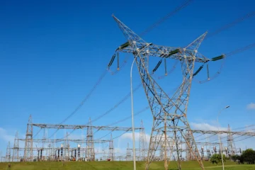 Bandeira tarifária de energia permanecerá amarela em setembro
