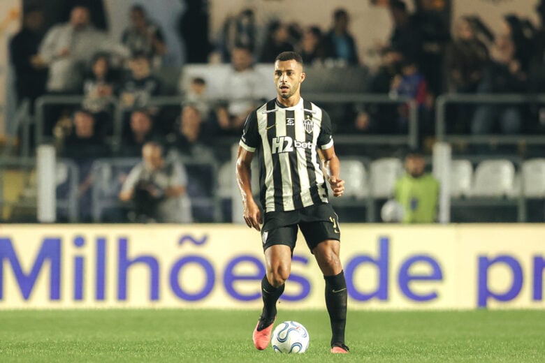 Santos derrota Atlético-MG e abre vantagem por vaga na semifinal da Sul-Americana
