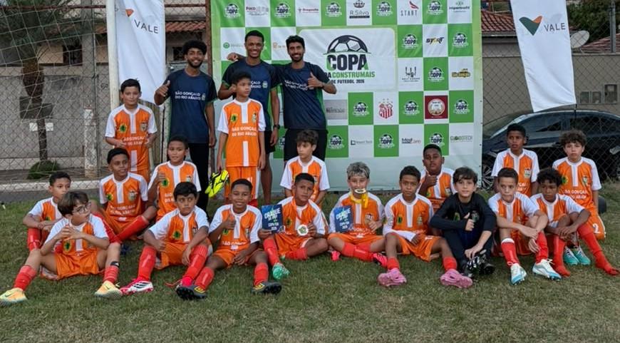 São Gonçalo do Rio Abaixo: Bom de Bola vence no Sub-11 e empata no Sub-13 da Copa FDA