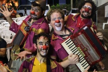 Mostra de Teatro de Rua transforma espaços públicos de Itabira em palcos culturais