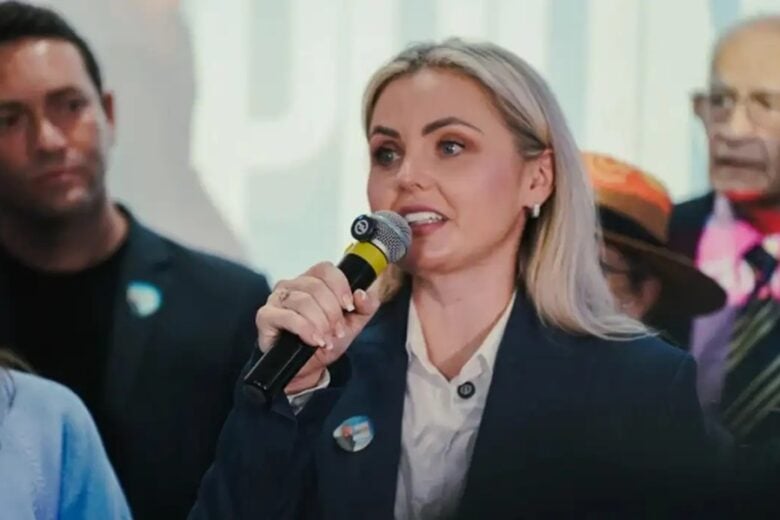 Eleições 2026: Clariana Barão prioriza propostas de proteção à mulher e à infância