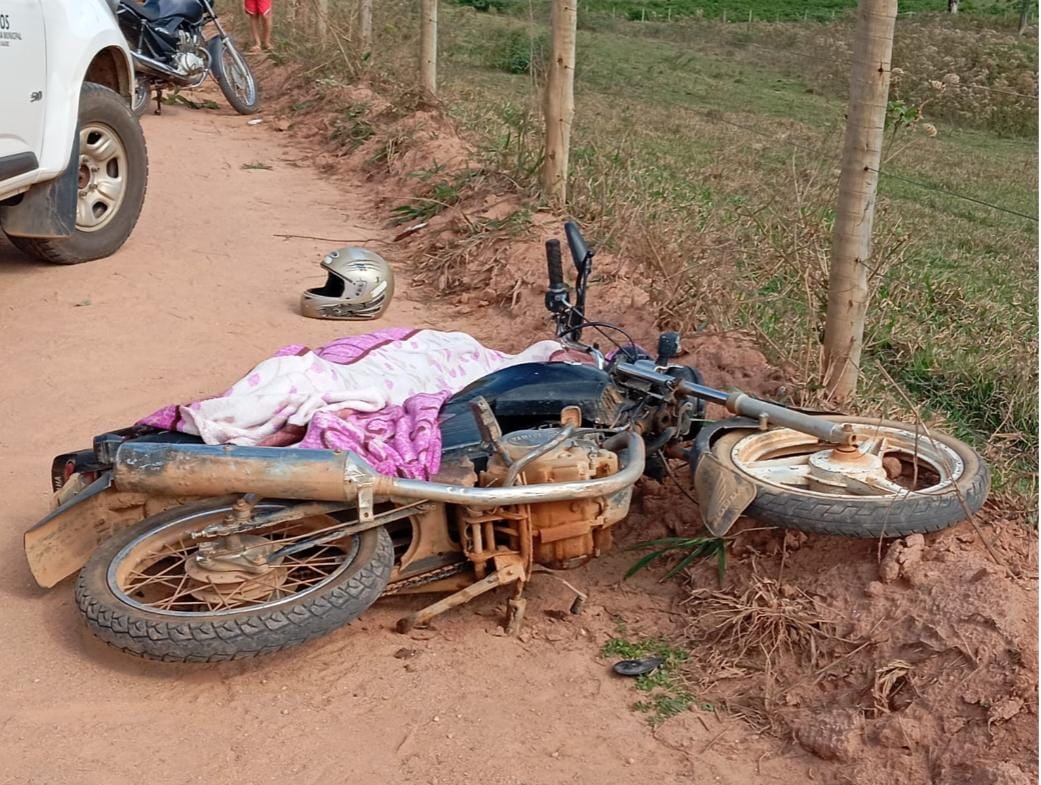Homem de 58 anos morre após acidente de moto na zona rural de Ferros