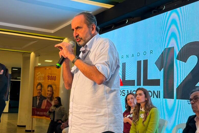 Em Itabira, Kalil promete cobrar a Vale e diz que mineradora “não vai mandar mais” em Minas 