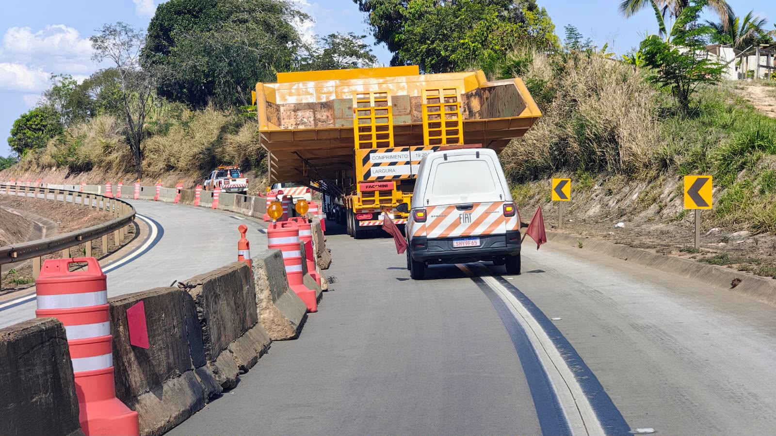 Motoristas devem redobrar atenção durante transporte de carga especial entre Barão de Cocais e Itabira