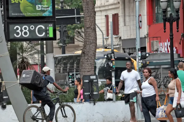 Inmet faz alerta para onda de calor em oito estados do país