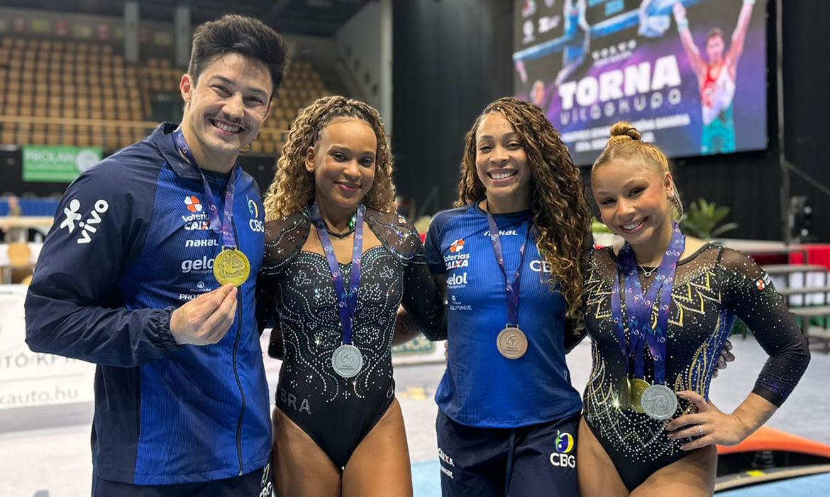 Ginástica brasileira conquista cinco medalhas e fecha Copa do Mundo da Hungria
