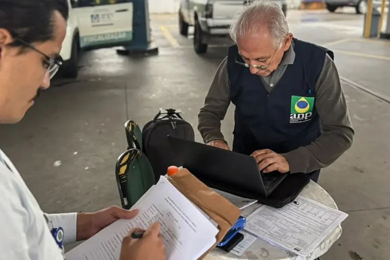 ANP aplica R$ 200 milhões em multas por abusos no setor de combustíveis