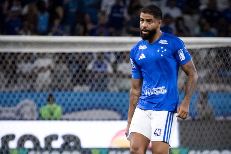 Grêmio recebe o Cruzeiro em Porto Alegre pela 31ª rodada do Brasileirão; Rádio Caraça FM transmite o jogo