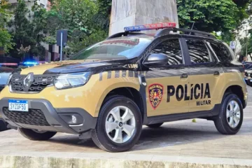 Dois homens são presos após tentativa de roubo de carro e fuga para campus da UFMG