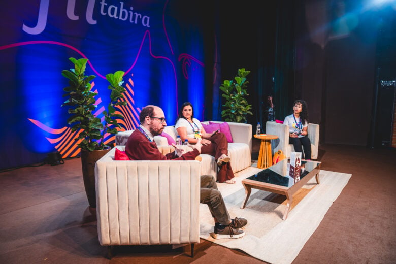 Flitabira debate inclusão e direitos de pessoas com deficiência