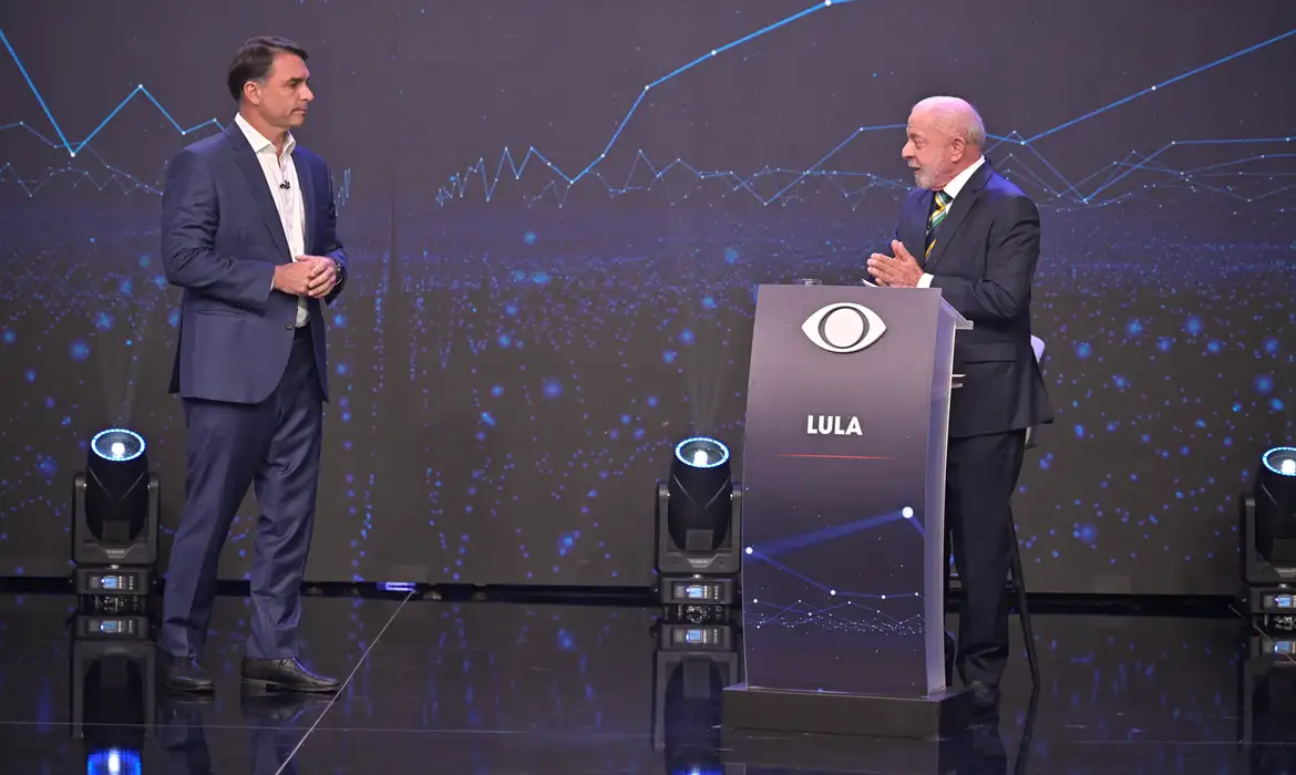 Decepcionante, triste, vergonhoso, infeliz: como eleitores analisaram o debate na Band