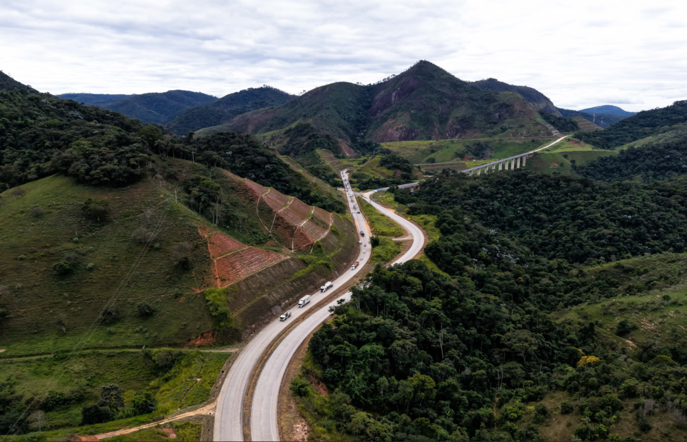 BR-381 deve receber 285 mil veículos durante feriado prolongado de 12 de outubro