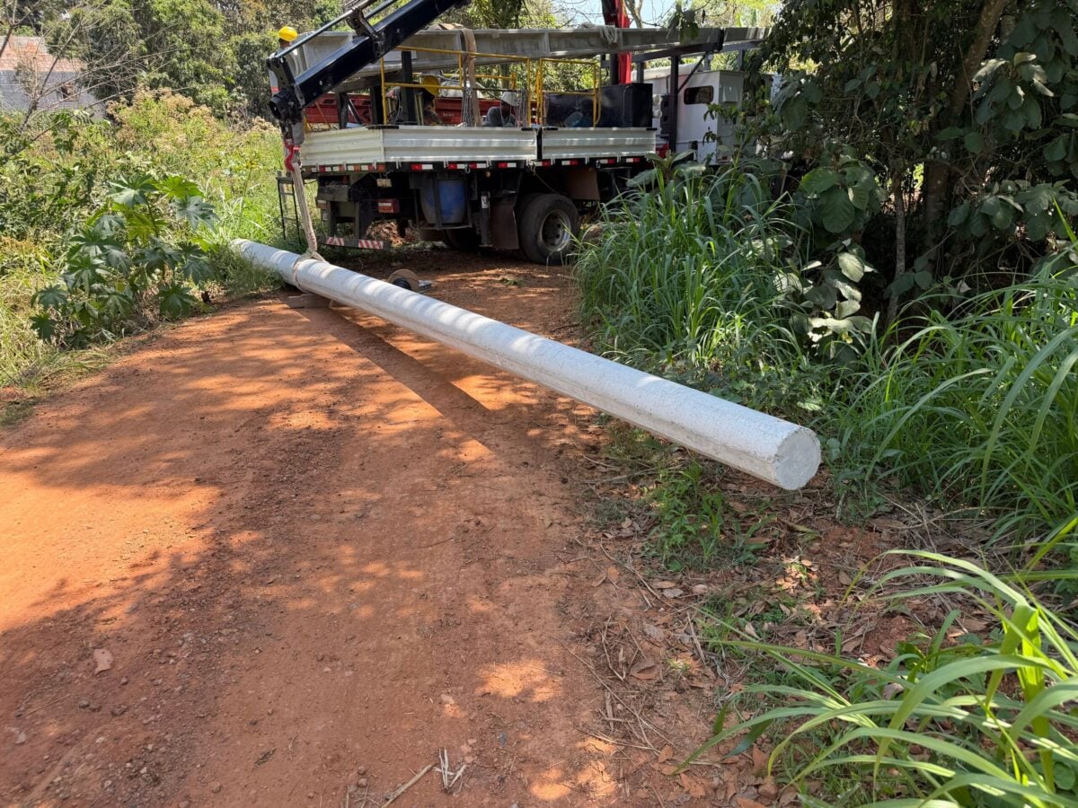 Obras de iluminação e extensão de rede elétrica começam no Jambreiro, em Itabira