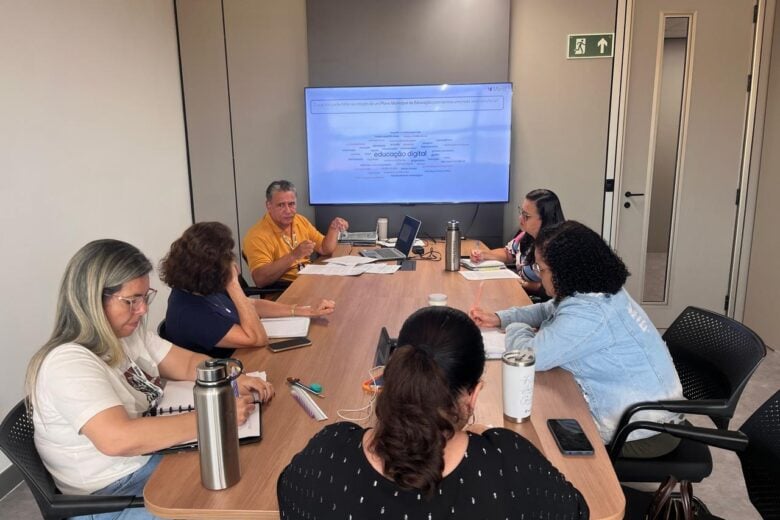 São Gonçalo do Rio Abaixo: Prefeitura prepara planejamento na Educação para os próximos dez anos