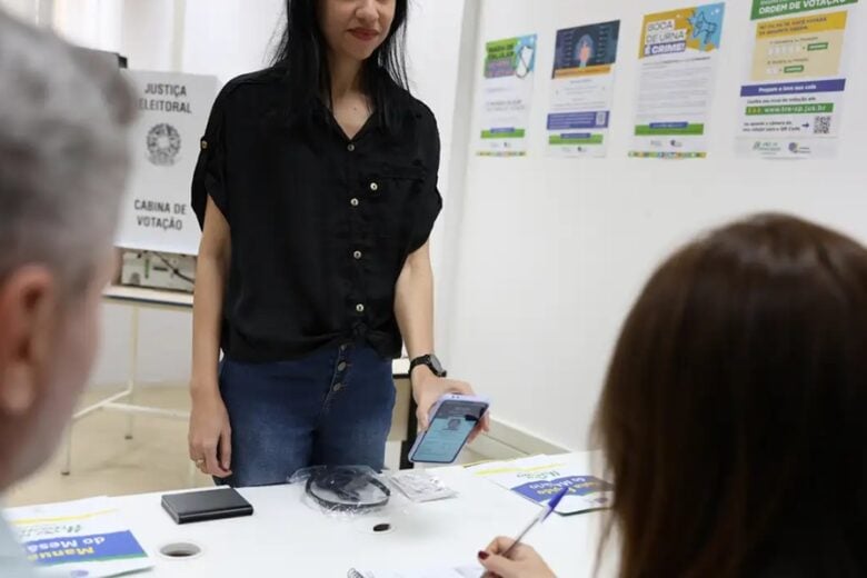 Prazo para propaganda eleitoral paga na imprensa termina nesta sexta