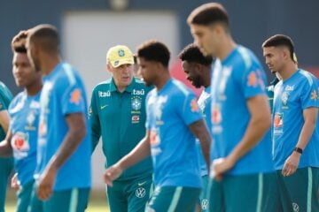 Brasil fecha sequência de amistosos contra a Índia e promove novos testes no elenco