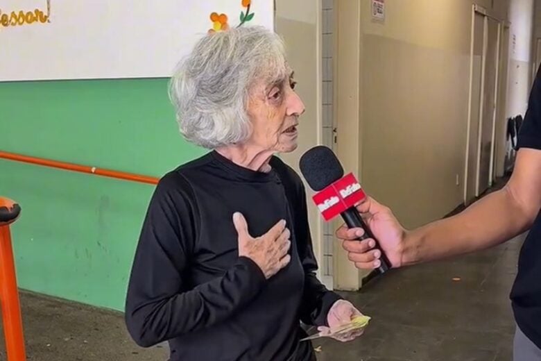 Aos 83 anos, Maria do Carmo Amoroso vai às urnas em Itabira por acreditar no poder do voto