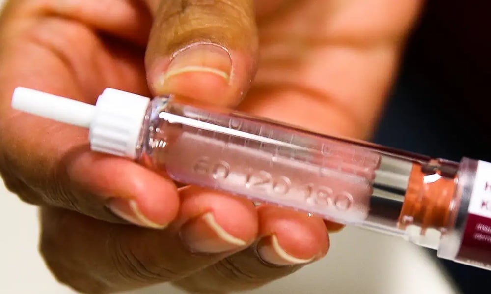 Anvisa proíbe venda de insulina e tirzepatida irregulares; saiba mais