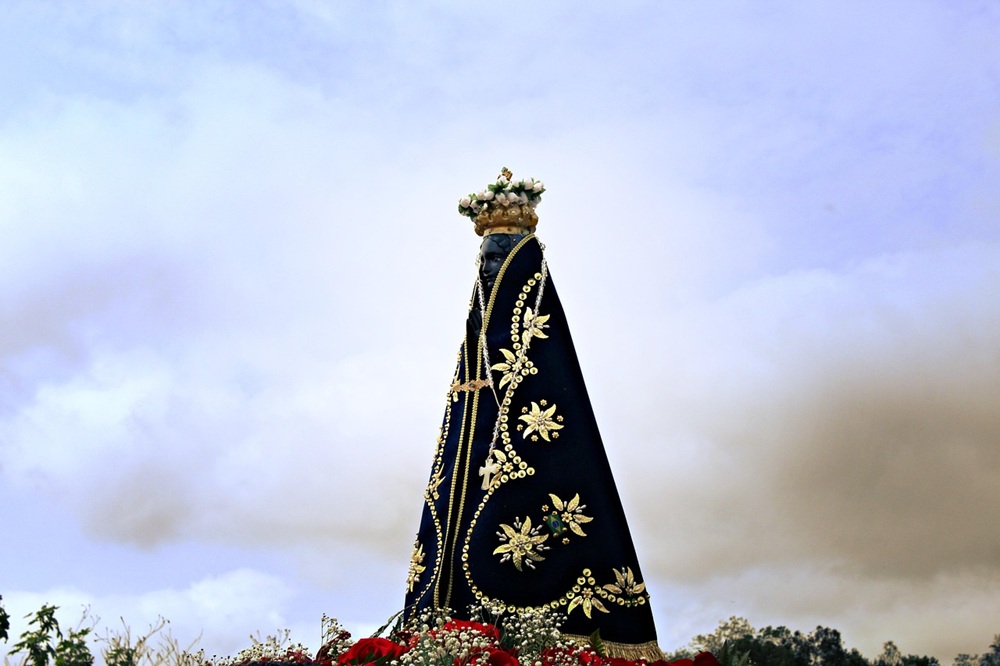 Comunidade do Barro Branco realiza tríduo e festa de Nossa Senhora Aparecida em Itabira