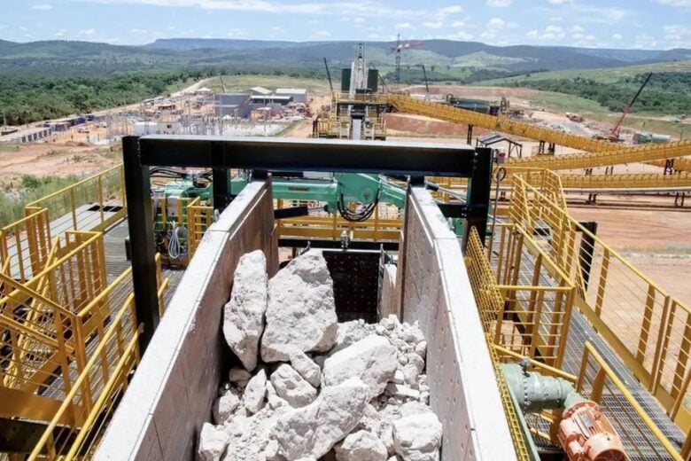 Minerais críticos e estratégicos empregam 129 mil pessoas no Brasil