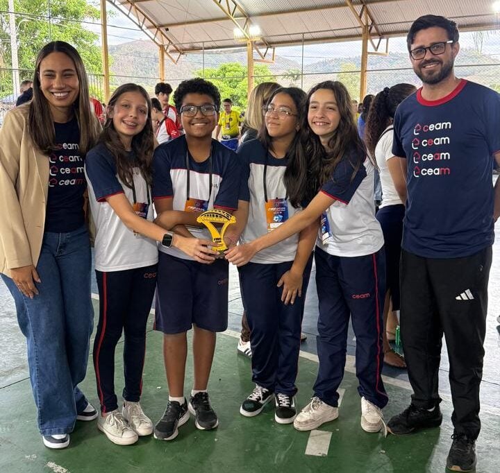 Equipe de Itabira conquista vaga para etapa nacional de robótica após vencer competição estadual