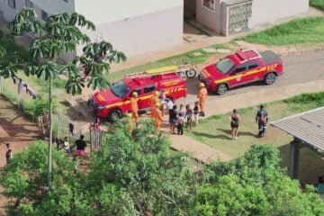 Bombeiros localizam duas crianças que haviam se perdido no bairro Fênix, em Itabira