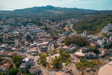 Feriados de 9 e 12 de outubro mudam rotina de serviços públicos em Itabira; saiba mais