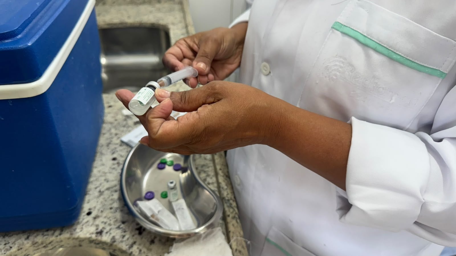 Itabira amplia vacinação contra meningite para pessoas a partir de 15 anos