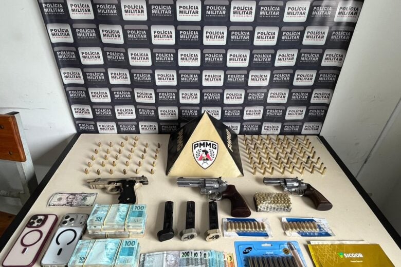 Operação “Manto de Acã” prende sete pessoas e apreende cerca de R$ 100 mil e armas de fogo em Manhuaçu