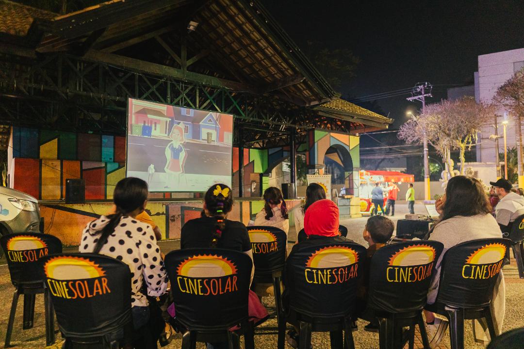 São Gonçalo do Rio Abaixo: CineSolarzinho leva cinema à comunidade do Borges nesta segunda-feira (5/10)