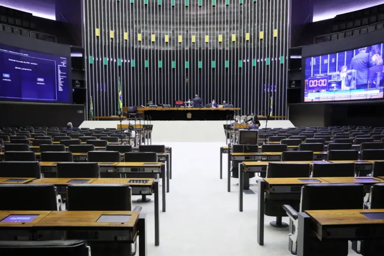 Câmara dos Deputados terá pouco mais de 25% de deputados pretos e pardos na próxima legislatura